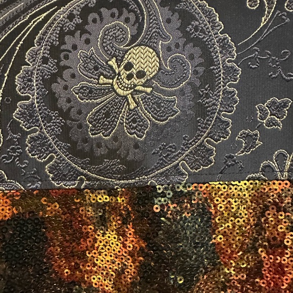 NWT Robert Graham Limited Edition “The Clint” 50% Off Original Price - Picture 13 of 17